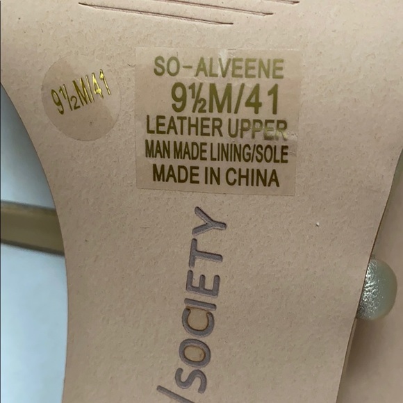 Women’s sole society Alveene Gold Heels NIB - Picture 5 of 6